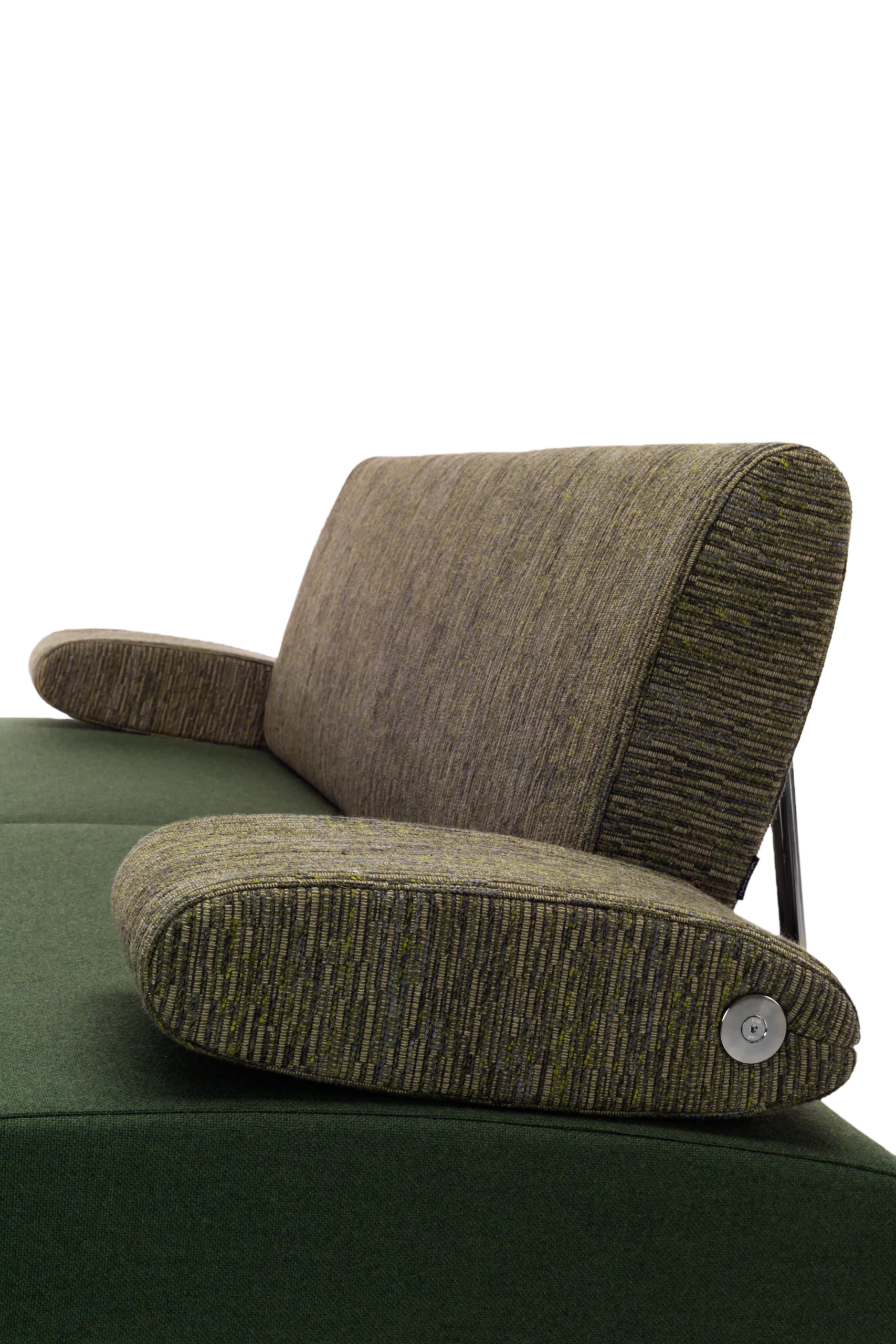 Harvink bank Armslag Oregon en Ploegwool groen met geschuurd chroom frame