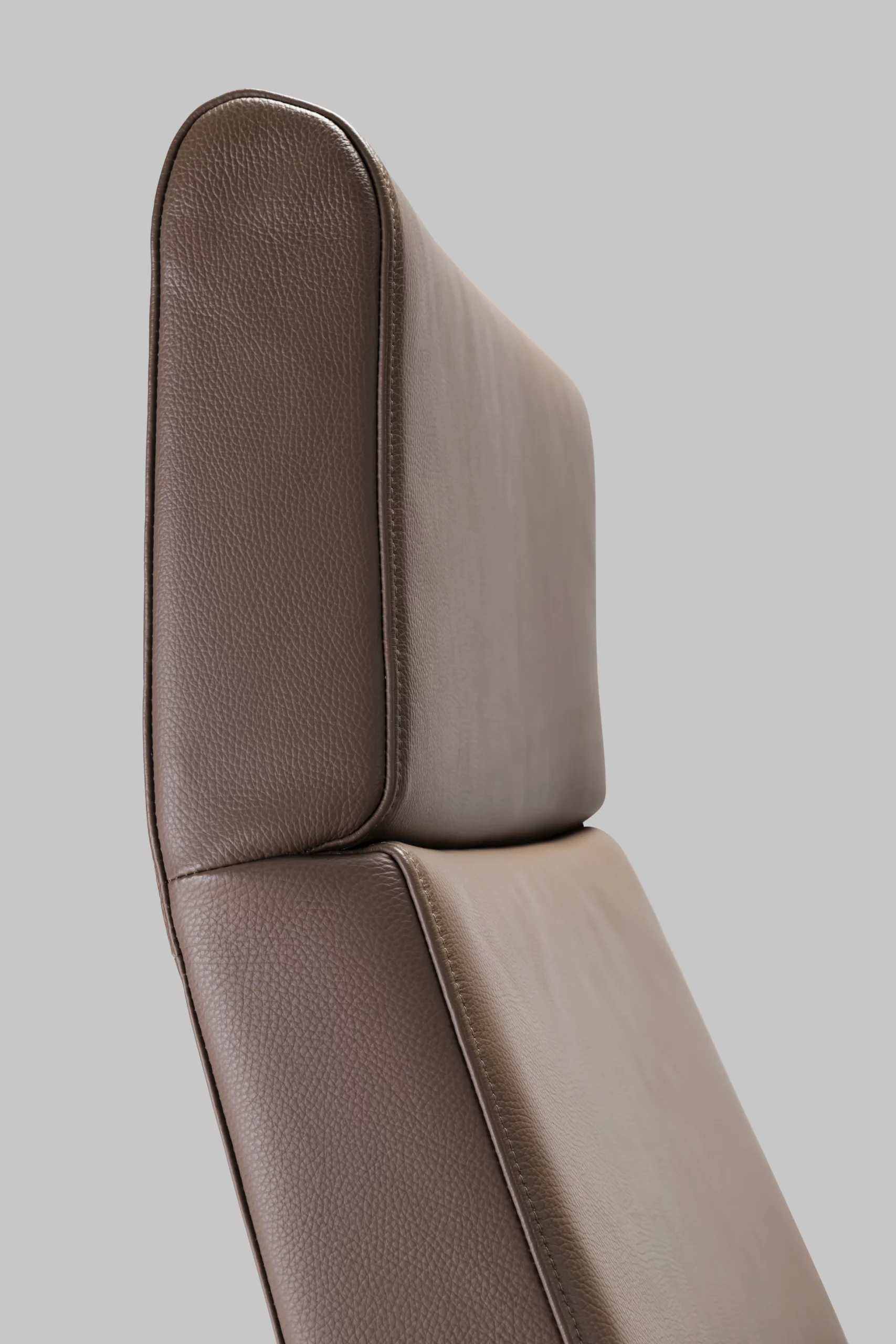 Harvink fauteuil Club Relax in leder lava met frame geschuurd chroom