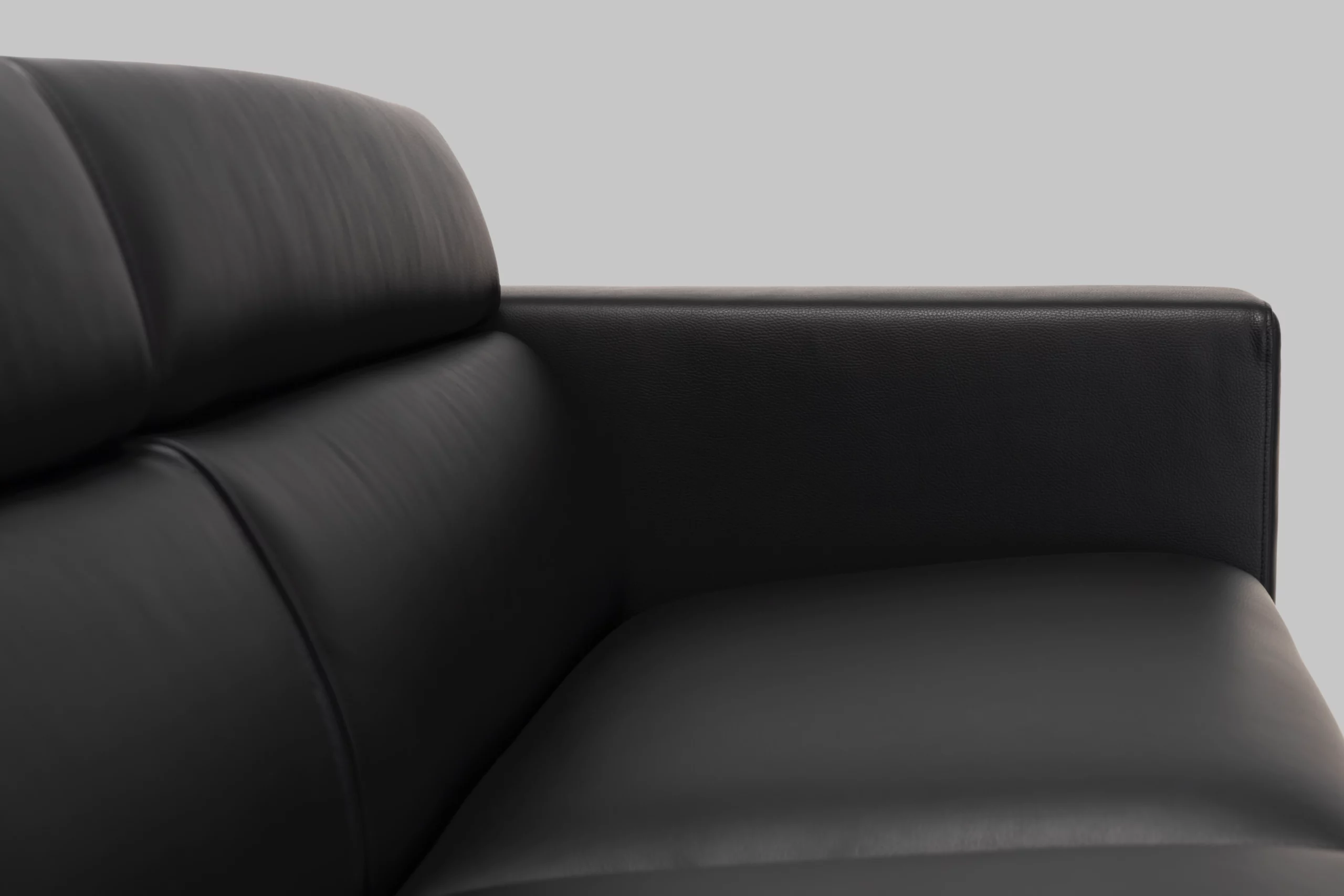 Harvink bank Forum zwart leder met geschuurd chroom frame