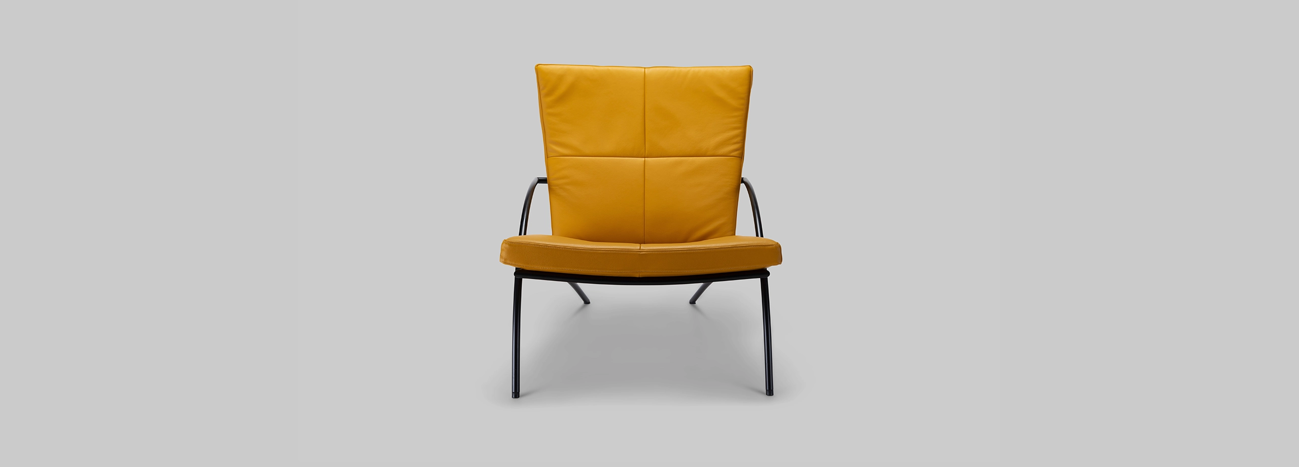 Harvink fauteuil Uncle Sam Retro in leer oker geel met frame zwart