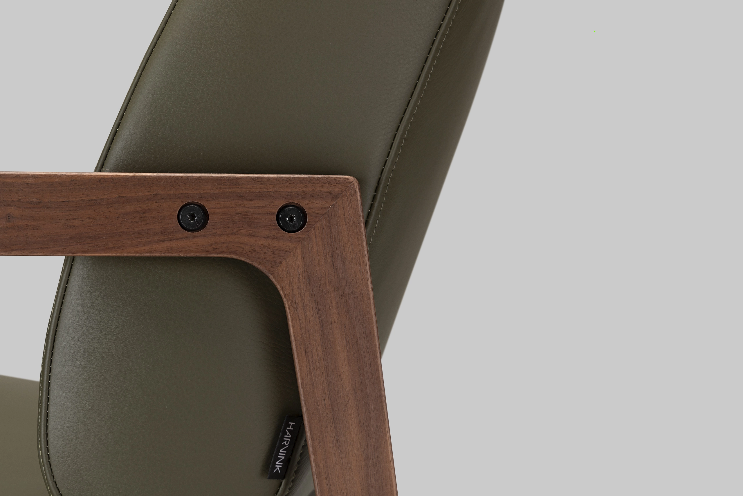 Harvink fauteuil Fraai in 1616 - 7248 parsley en Amerikaans noten armframe